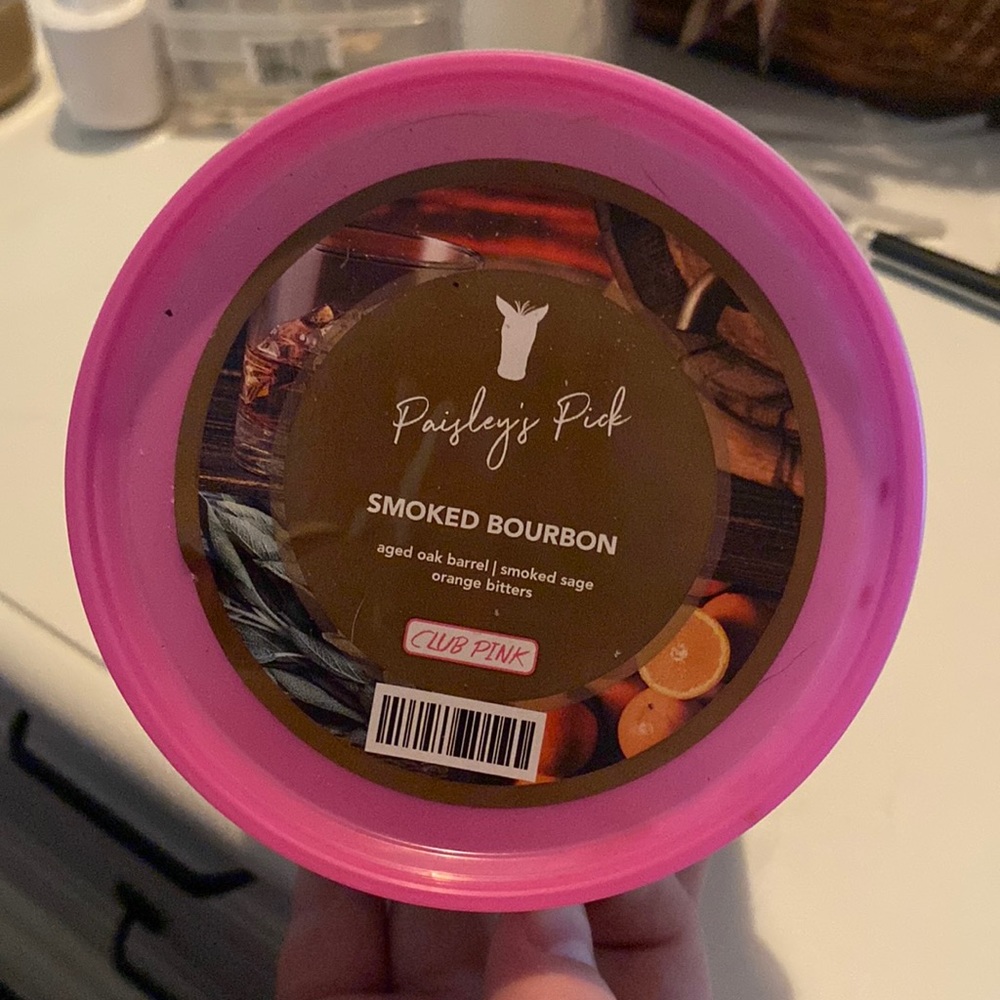 Pink Zebra Smoked Bourbon 3.75 ounce sprinkles wax melt.